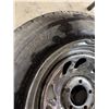 Image 2 : Tire and rim ST205/75R 15