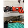 Image 1 : Black & Decker saw