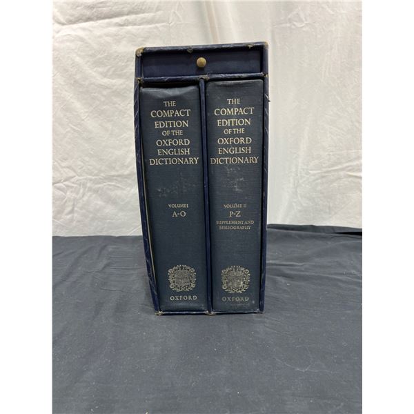 Compact Edition of the Oxford English Dictionary in Case