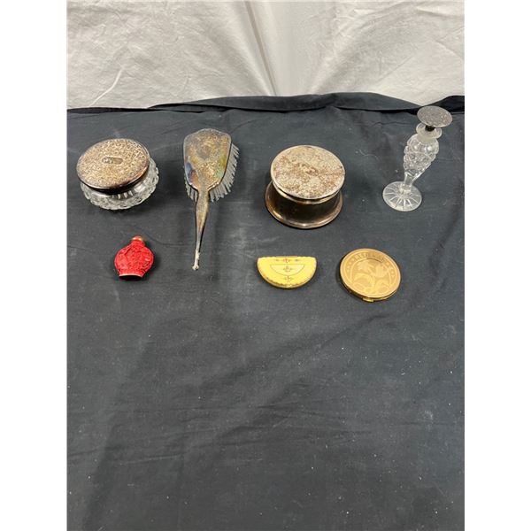 Assorted Vanity Items