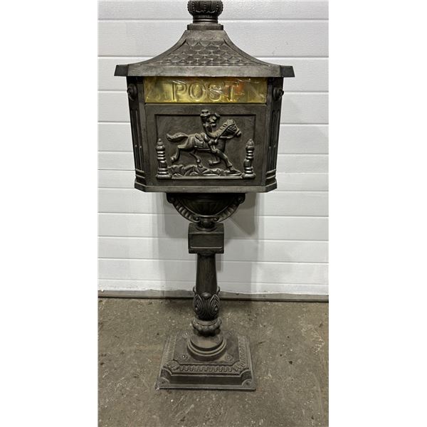 Metal Pillar Mail Box
