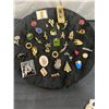 Image 1 : Assorted Fashion Brooches