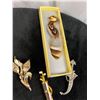 Image 3 : Assorted Fashion Brooches