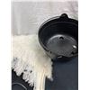 Image 5 : Assorted Costume Items