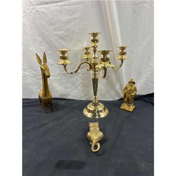 Brass & Brass Coloured Decor