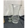 Image 5 : Assorted Vases