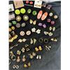 Image 3 : Assortment of Fashion Clip On Earrings