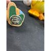 Image 4 : Assorted Easter Decor