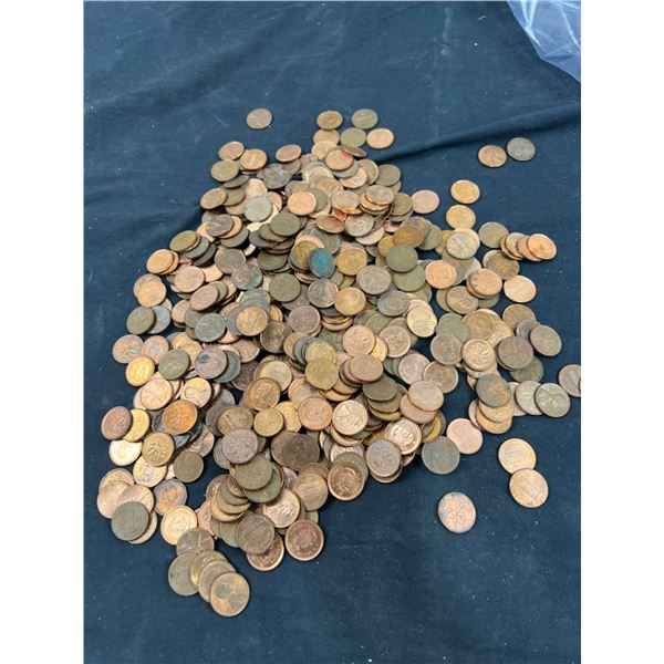 3 lbs Mixture of American & Canadian Pennies