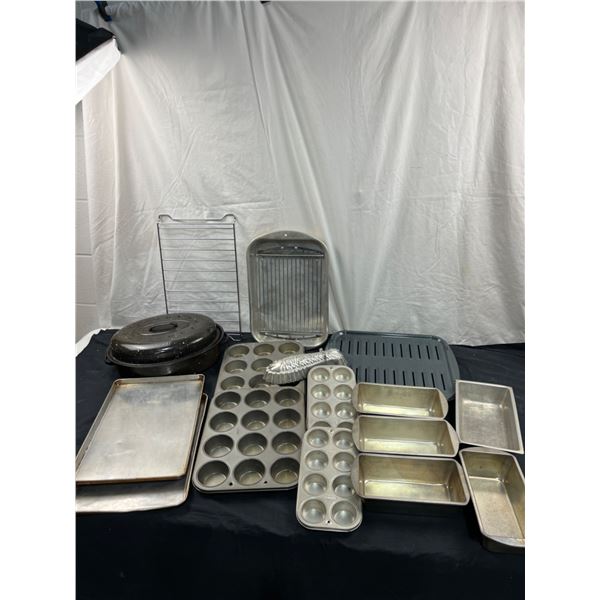 Assorted Cooking & Bakeware