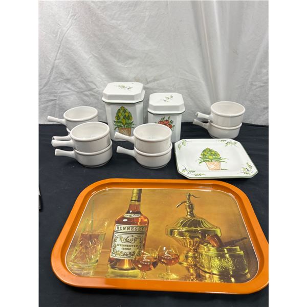 Assorted Kitchenwares