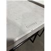 Image 3 : Two 4' Folding Tables