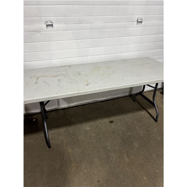 6' Folding Table