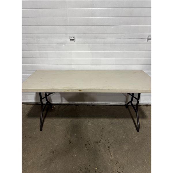 6' Lifetime Folding Table