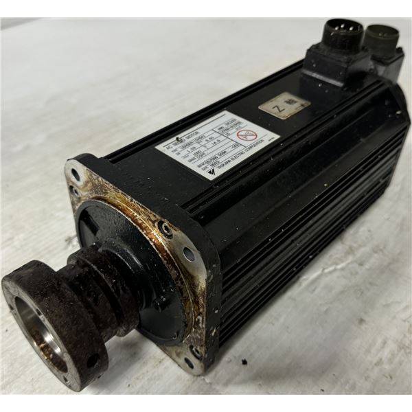 Yaskawa  #USASEM-10HS41 AC Servo Motor