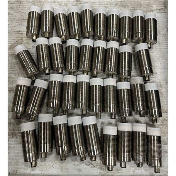 Lot of (38) Rechner #KAS-80-A24-A-Y10-StEx Sensors