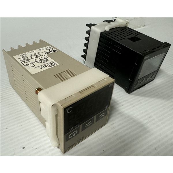 Lot of Omron Units