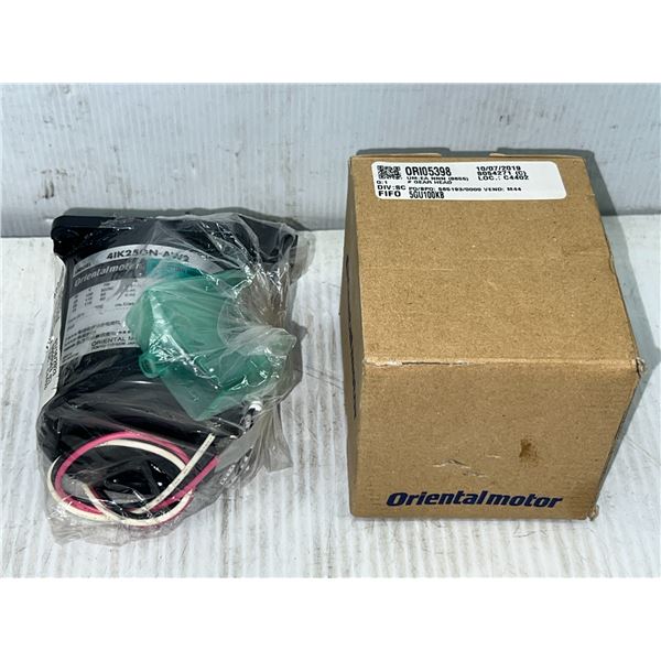 Lot of (2) Oriental Motor Items