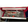 Image 4 : HOMAK PROFESSIONAL RED 7 DRAWER MOBILE INDUSTRIAL TOOL BOX (27"W X 18"D X 39"H) & HOMAK