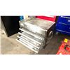 Image 2 : CRAFTSMAN INDUSTRIAL 5 DRAWER TOOL CHEST (30"W X 18"D X 20.5"H) *CONTENTS INCLUDED*