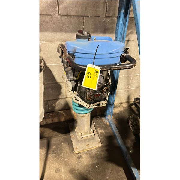 INDUSTRIAL VERTICAL TAMPER WITH A HONDA GX R120 MOTOR