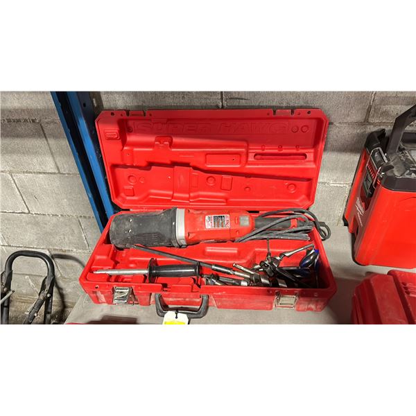MILWAUKEE INDUSTRIAL ELECTRIC 1/2" SUPER HAWG ANGLE DRILL IN HARD TRANSPORT CASE WITH ASSORTED BITS