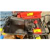 Image 1 : SAMONA L2012 16 GAUGE PNEUMATIC FINISH NAILER IN HARD TRANSPORT CASE