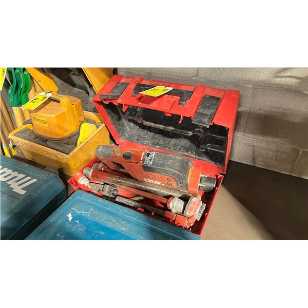 HILTI DD EC-1 DIAMOND CORE DRILL DRILLING MACHINE IN HARD TRANSPORT CASE