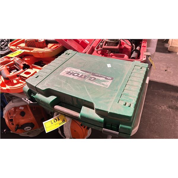 GREENLEE GATOR INDUSTRIAL CORDLESS PIPE CUTTER WITH 2 BATTERIES & MAKITA CHARGER IN HARD TRANSPORT