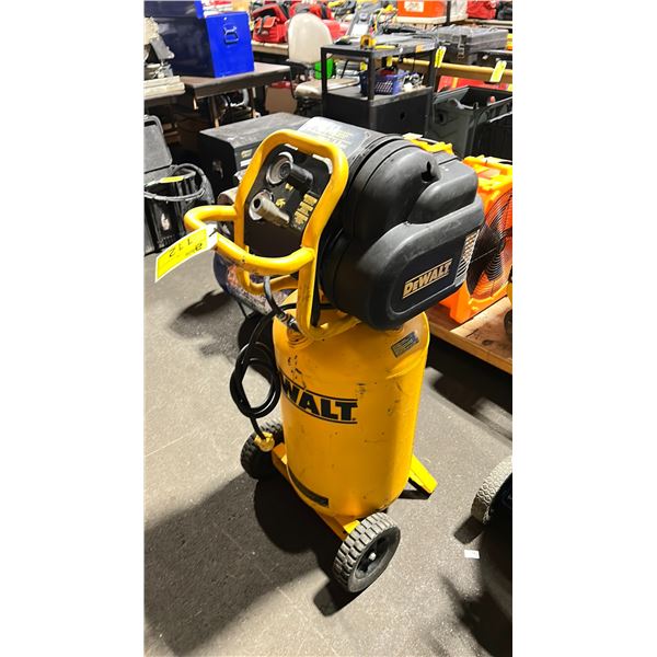DEWALT D55168 MOBILE 15 GALLON ELECTRIC AIR COMPRESSOR