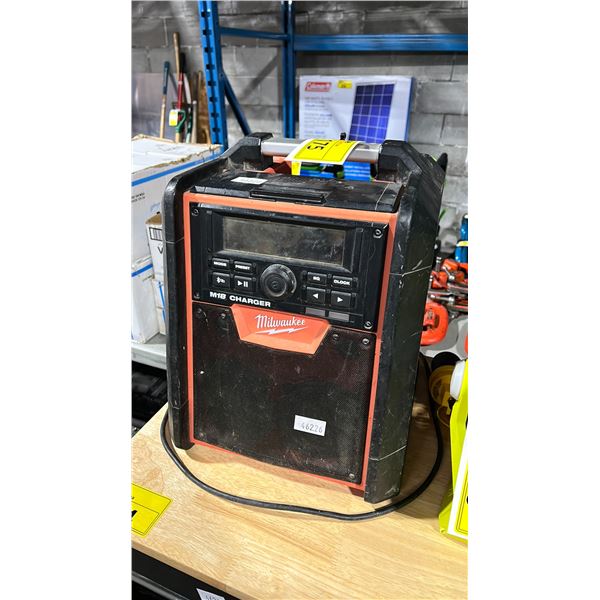 MILWAUKEE M18 CORDLESS JOB SITE RADIO *NO BATTERY*