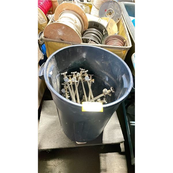 BARREL OF ANTI-SIPHON PLUMBING WATER HAND SCREW TAPS *BARREL INCLUDED NOT 4 WHEEL CART*