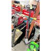 Image 2 : HI-LIFT HYDRAULIC FRAME JACK IN SOFT BAG WITH 2 COMMERCIAL INDUSTRIAL SURVEYORS TRI-PODS