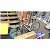 Image 1 : MARIN LARKSPUR SILVER 27 SPEED 15" FRAME ROAD BIKE