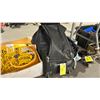 Image 2 : 2 BOXES OF INDUSTRIAL ELECTRIC JOB SITE STRING LIGHTS, BOX OF DECK SCREWS, & BAG OF ASSORTED CARRY