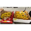 Image 3 : 2 BOXES OF INDUSTRIAL ELECTRIC JOB SITE STRING LIGHTS, BOX OF DECK SCREWS, & BAG OF ASSORTED CARRY
