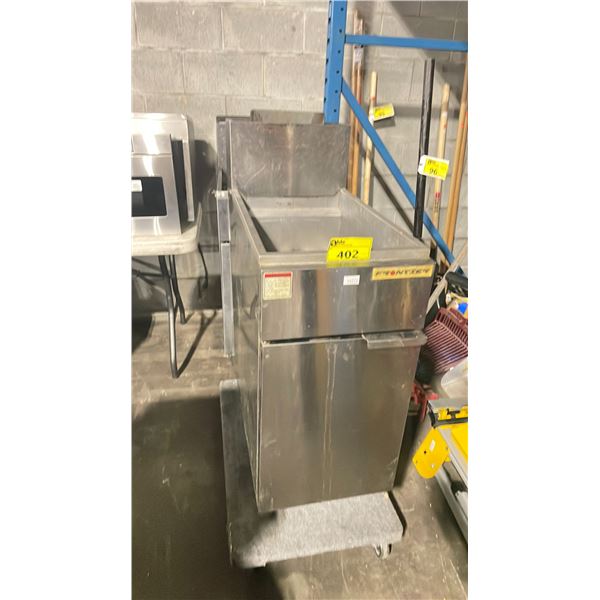 FRONTIER ATSF-40 COMMERCIAL STAINLESS STEEL 2 BASKET GAS DEEP FRYER *NO BASKETS*