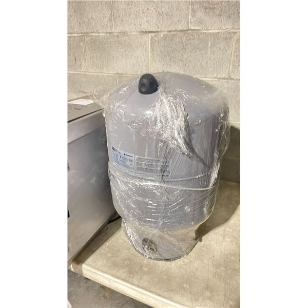CALEFACTIO HGTV-30 13 US GAL COMMERCIAL WATER EXPANSION TANK