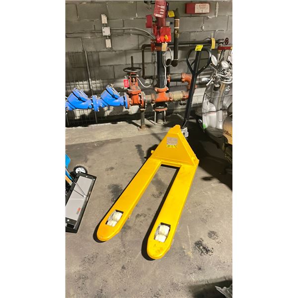 TRANSPALLET BD20 YELLOW 4,400 LBS CAPACITY INDUSTRIAL PALLET JACK