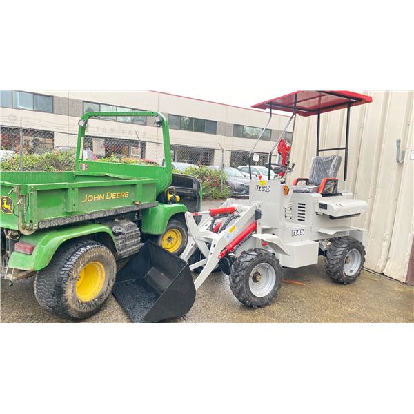 FLAND FL-45 GREY GAS POWERED PNEUMATIC TIRE HYDRAULIC MINI FRONT END LOADER WITH 39" BUCKET, HAS