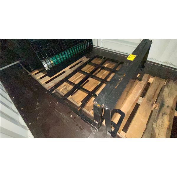 GIYI GY-PDQ BLACK SKID STEER 1M LAND LEVELER ATTACHMENT