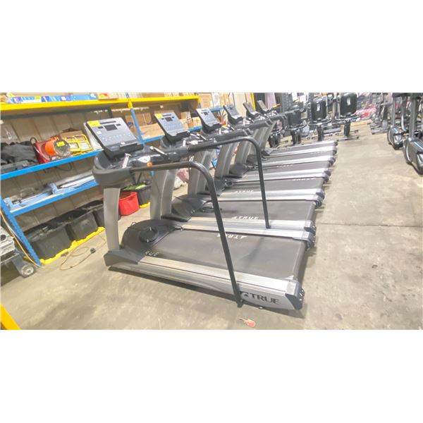 TRUE 650 COMMERCIAL ELECTRIC TREADMILL WITH DIGITAL DISPLAY, USB INPUT & EXTENSION ARM RAILS