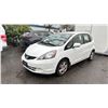 Image 1 : 2012 HONDA FIT, 4DR SEDAN, WHITE VIN LUCGE8H54C3002430