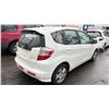 Image 3 : 2012 HONDA FIT, 4DR SEDAN, WHITE VIN LUCGE8H54C3002430