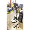 Image 1 : WINDKING 77217 COMMERCIAL ELECTRIC FLOOR FAN
