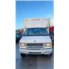 Image 2 : 1999 FORD E450 SUPERDUTY VAN WHITE VIN 1FDXE47S1XHA00790