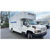 Image 2 : 2006 GMC C5500 DURAMAX DIESEL VAN WHITE VIN 1GDG5V1236F425520