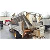 Image 4 : 2013 FORD F650 XL SUPERDUTY DUMP TRUCK WHITE VIN 3FRNF6FC7DV019539