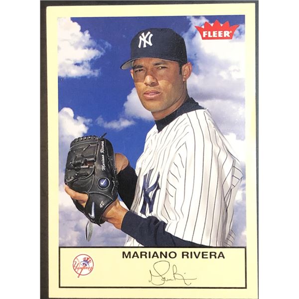 2005 FLEER MARIANO RIVERA (HOF)