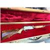 Image 3 : Browning BAR II WHITE TAIL DEER, CAL 30-06 RIFLE, Double Signed, Engraved and Gold Inlaid